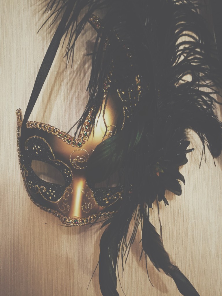 Masquerade mask from New Orleans as centerpiece decoration